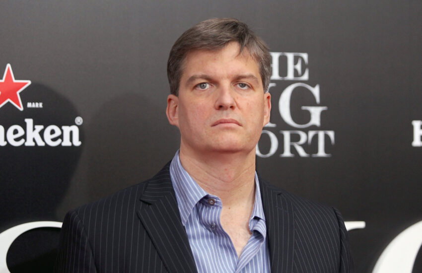 Michael Burry จากตำนาน The Big Short เพิ่งเปิดสถานะ Short 1.6 พันล้านดอลลาร์ในตลาดหุ้นสหรัฐ ถ้าตลาดหุ้นร่วงจริง จะเกิดอะไรขึ้นกับ Bitcoin?
